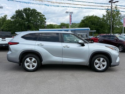 2023 Toyota Highlander Hybrid Hybrid LE