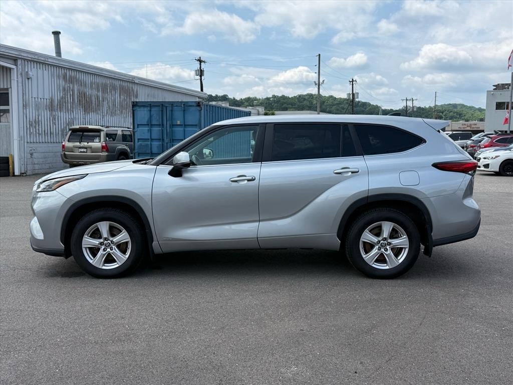 2023 Toyota Highlander Hybrid Hybrid LE