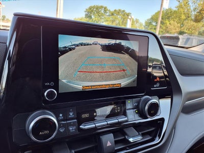 2023 Toyota Highlander L