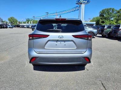 2023 Toyota Highlander L
