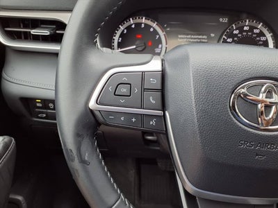 2025 Toyota Highlander XLE