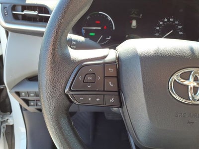 2024 Toyota Sienna LE