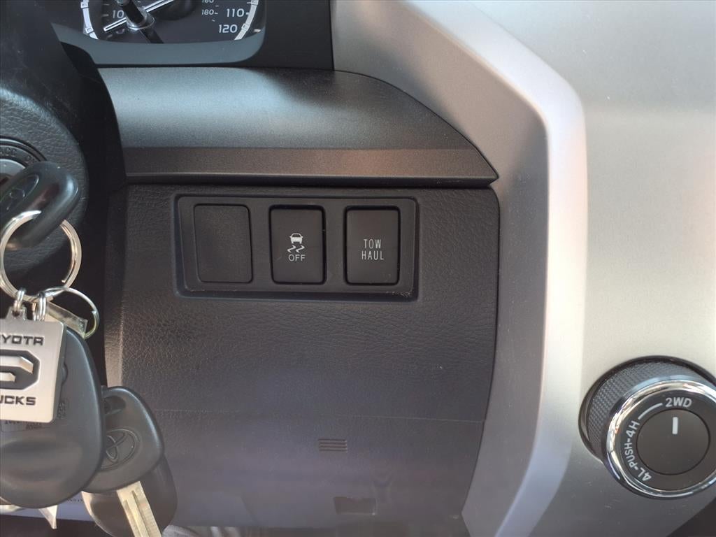 2015 Toyota Tundra SR5
