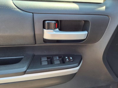 2015 Toyota Tundra SR5