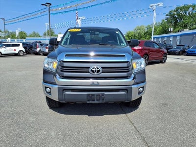 2015 Toyota Tundra SR5