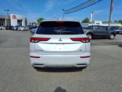 2022 Mitsubishi Outlander SEL
