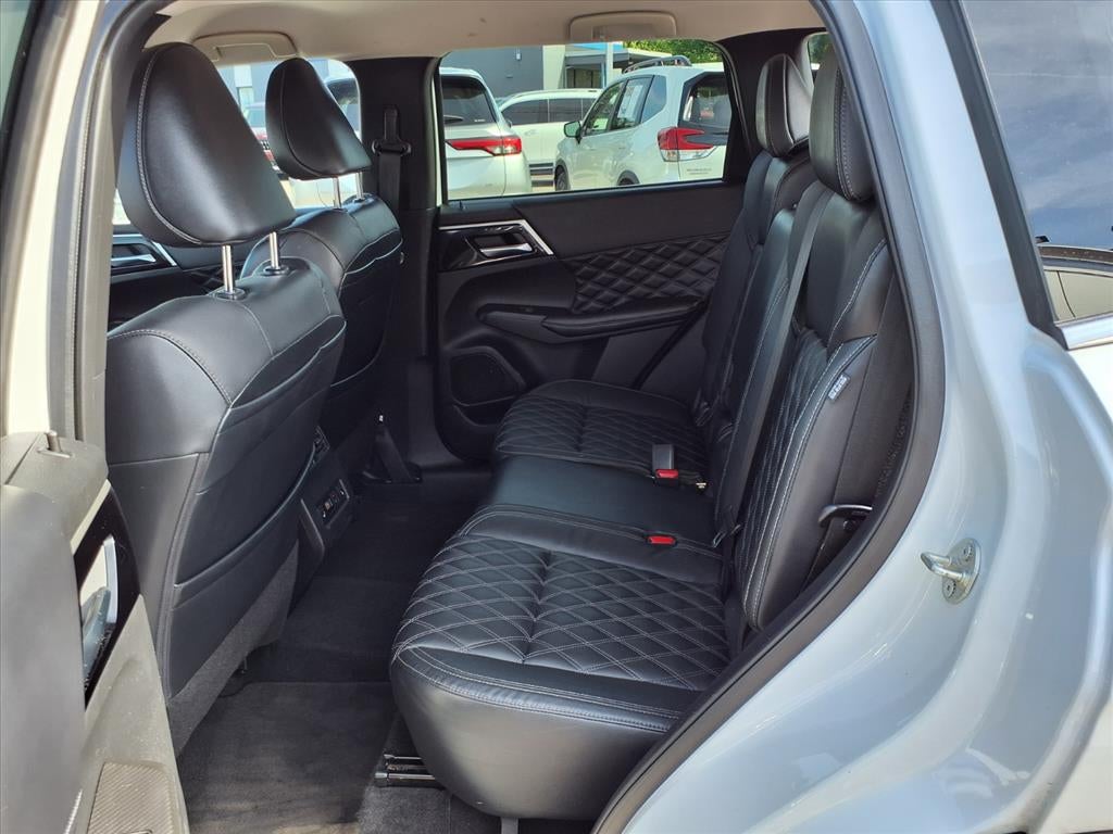 2022 Mitsubishi Outlander SEL