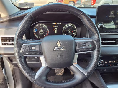 2022 Mitsubishi Outlander SEL