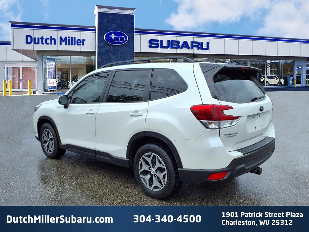 2024 Subaru Forester Premium