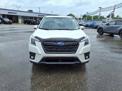2024 Subaru Forester Premium