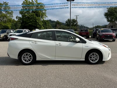2017 Toyota Prius Two