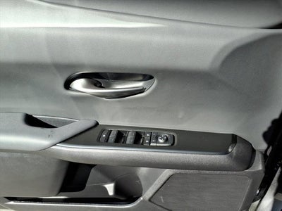 2025 Lexus UX 300h Premium