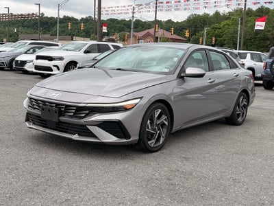 2025 Hyundai Elantra SEL Convenience