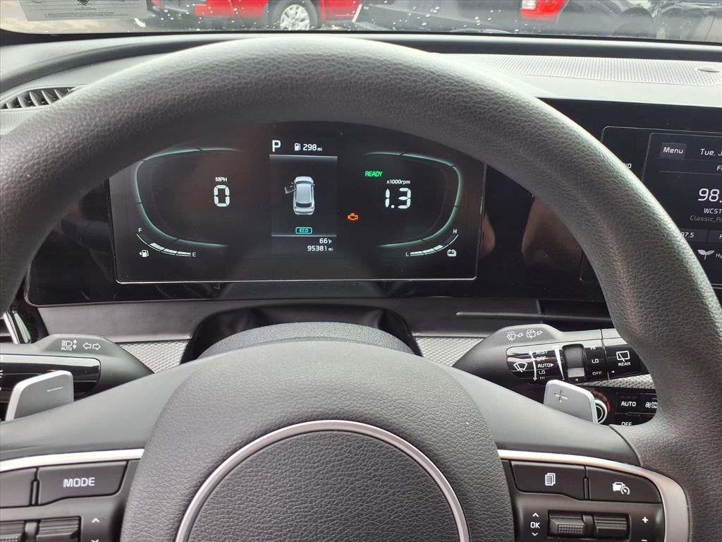 2023 Kia Sportage Hybrid LX
