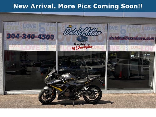 2022 Honda CBR500R / CBR500R ABS Base