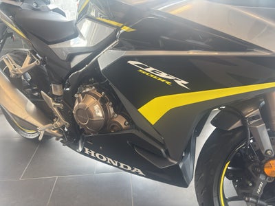 2022 Honda CBR500R / CBR500R ABS Base