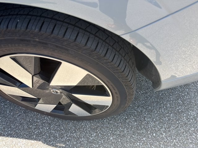 2025 Volvo XC60 Plus