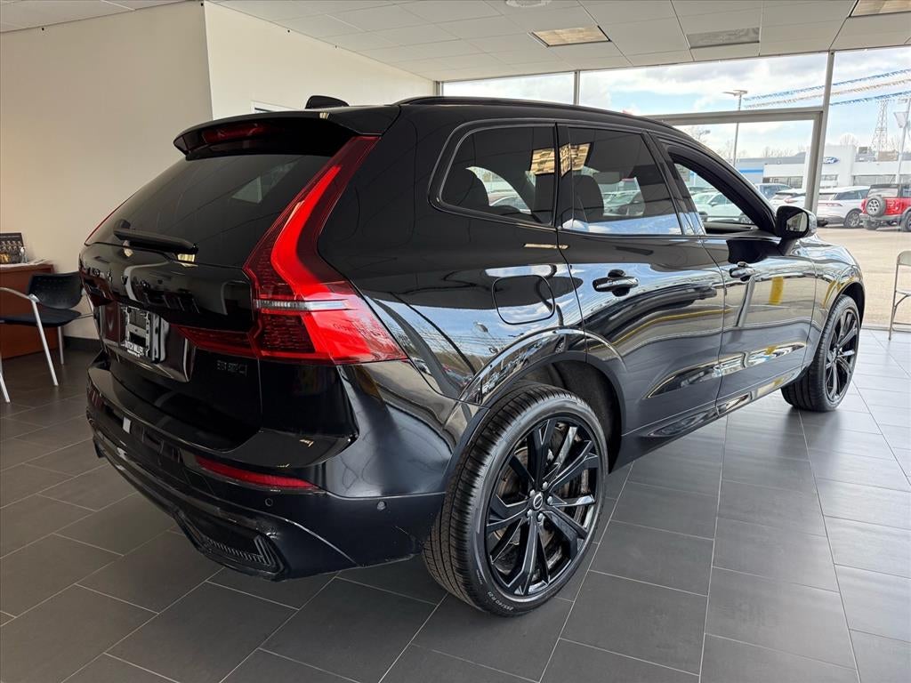 2026 Volvo XC60 Ultra Black Edition