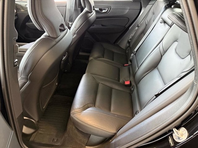 2026 Volvo XC60 Ultra Black Edition