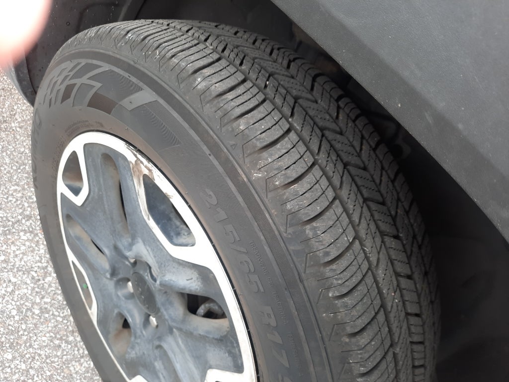 Used 2017 Jeep Renegade Trailhawk with VIN ZACCJBCB8HPE71015 for sale in Charleston, WV